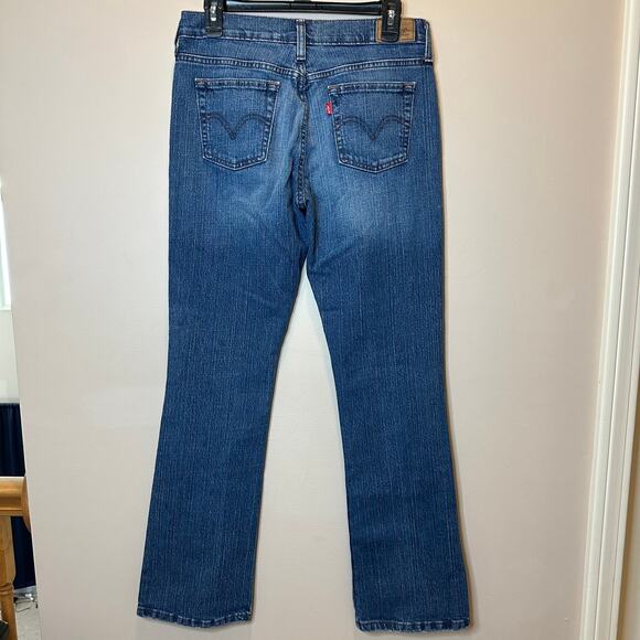Levi's 515 Bootcut Jeans Womens 6M Medium Wash 30x31 Stretch Cowgirl Western - Picture 2 of 12